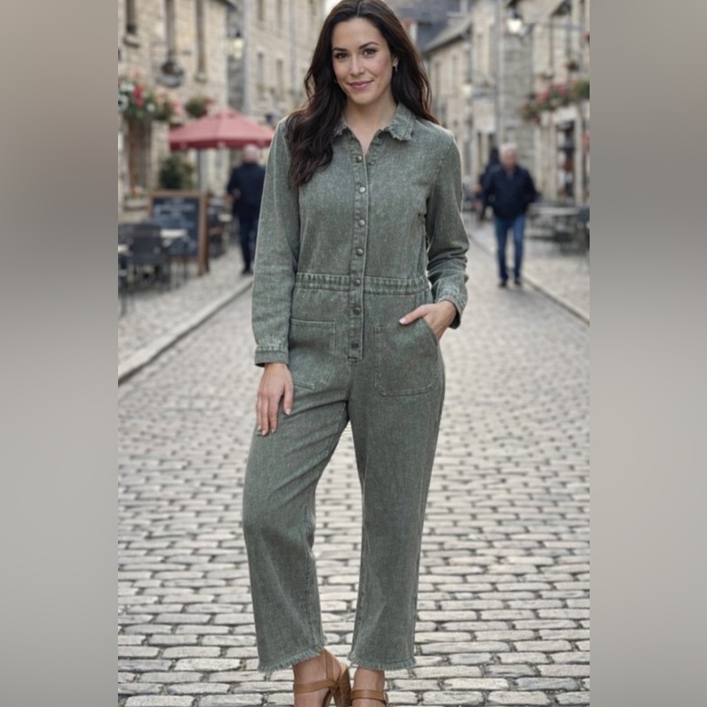 New NWT Umgee denim green jumpsuit jean so adorable sz L